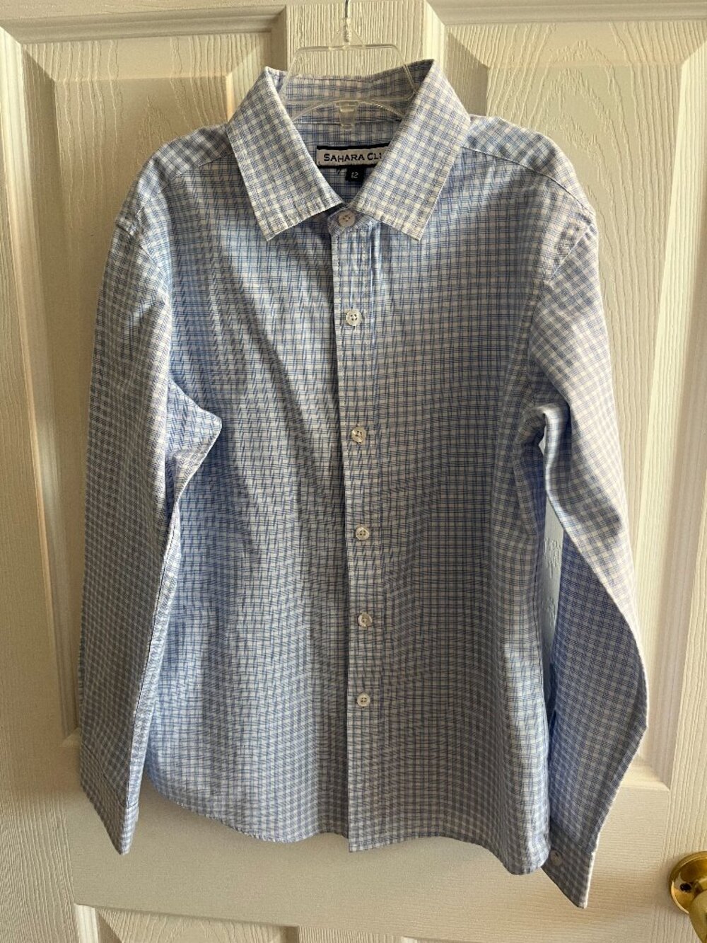 Boys size 12 Sahara Club long sleeved checked button down shirt